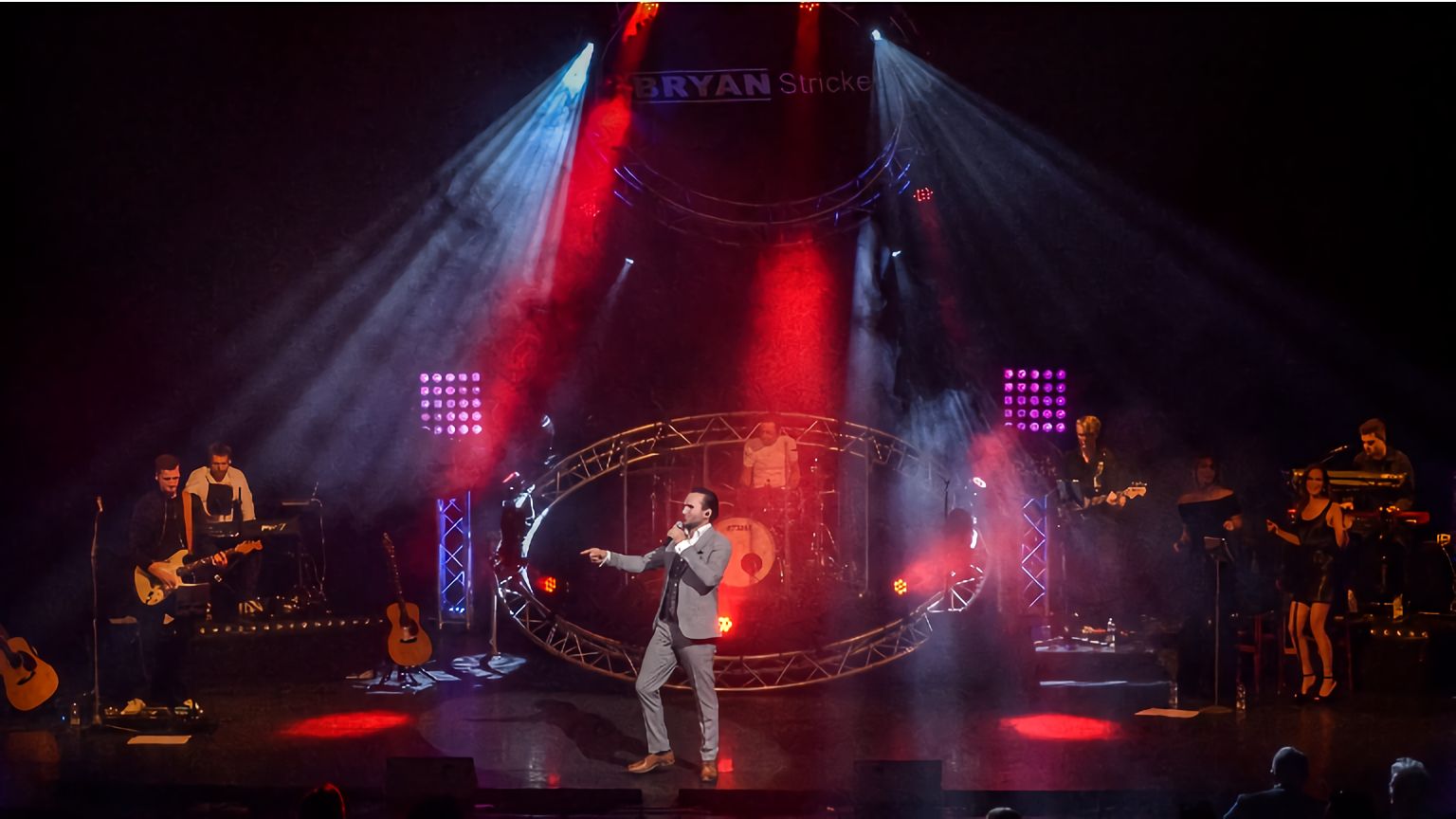 Bryan-Stricker-Liveshow